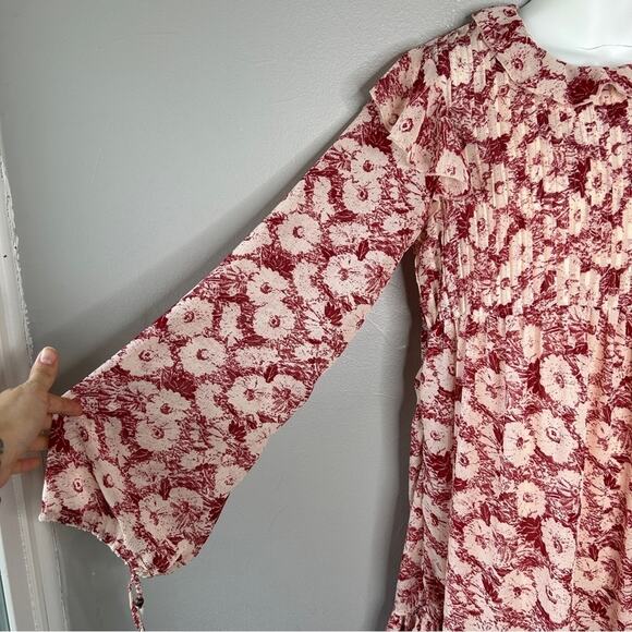 FREE PEOPLE Mini Babydoll Dress Womens XSmall Floral Pleated Boho Ruffle Pretty - Picture 4 of 16